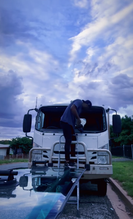 Mobile truck windscreen replacement Tauriko Industrial Estate.